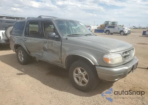 2000 Ford Explorer Limited from USA, damaged, VIN 1FMDU85P5YZC39251